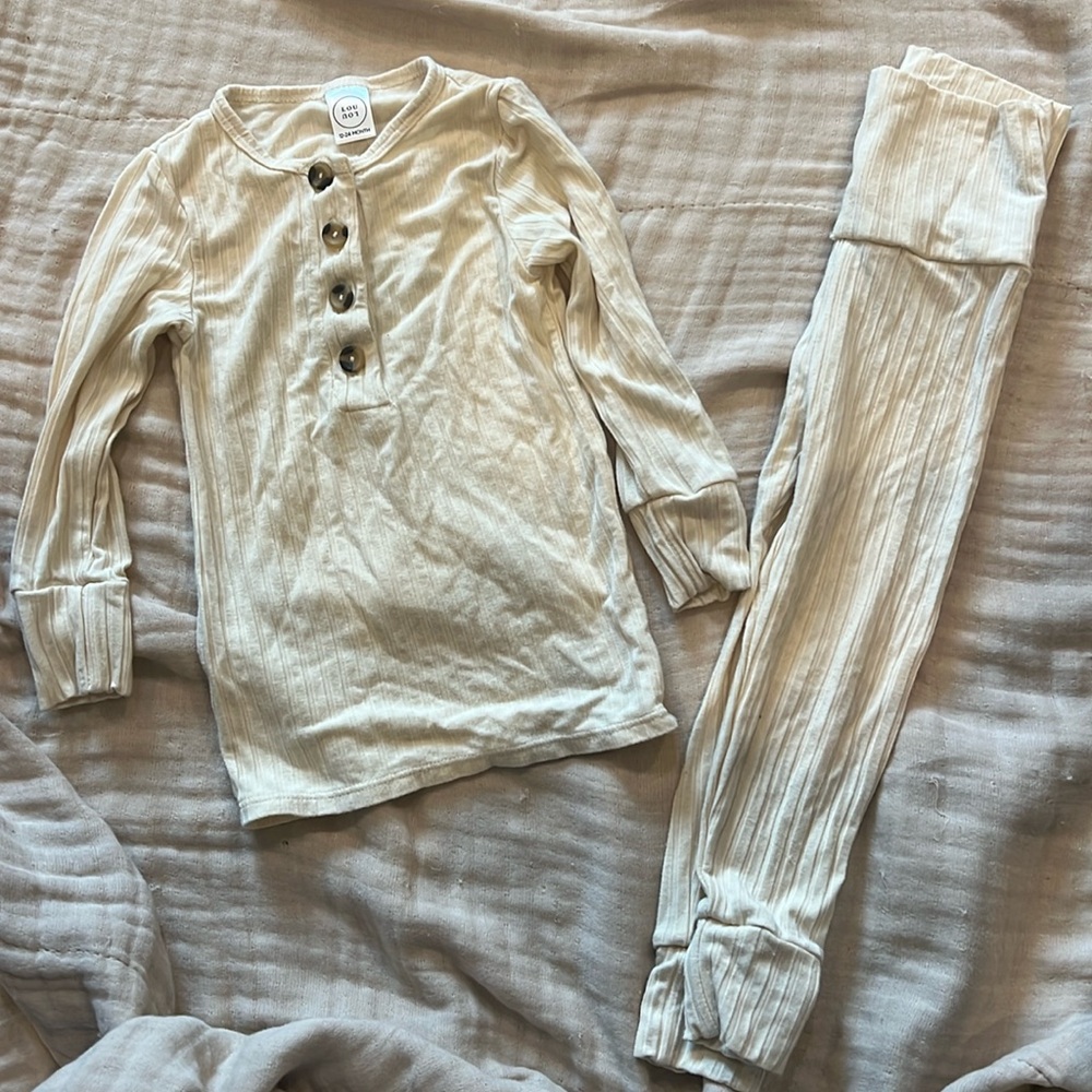 Lou Lou & company cream ribbed top bottom set 12-24mo